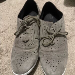 Women’s  Gray Suede Oxford Shoes